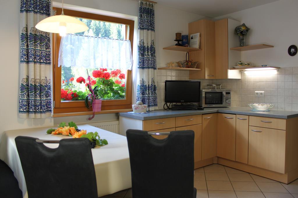 Haus Kofler Apartman Casateia Kültér fotó
